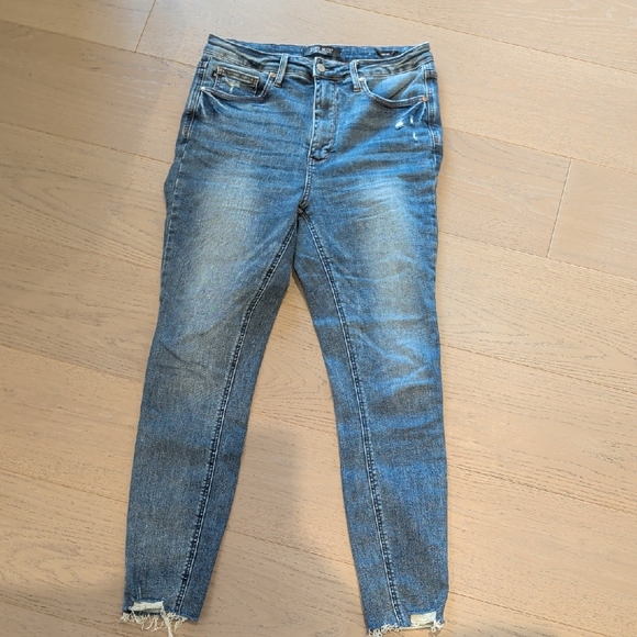 Judy Blue Denim - Judy Blue Distressed Light Blue Skinny Jeans